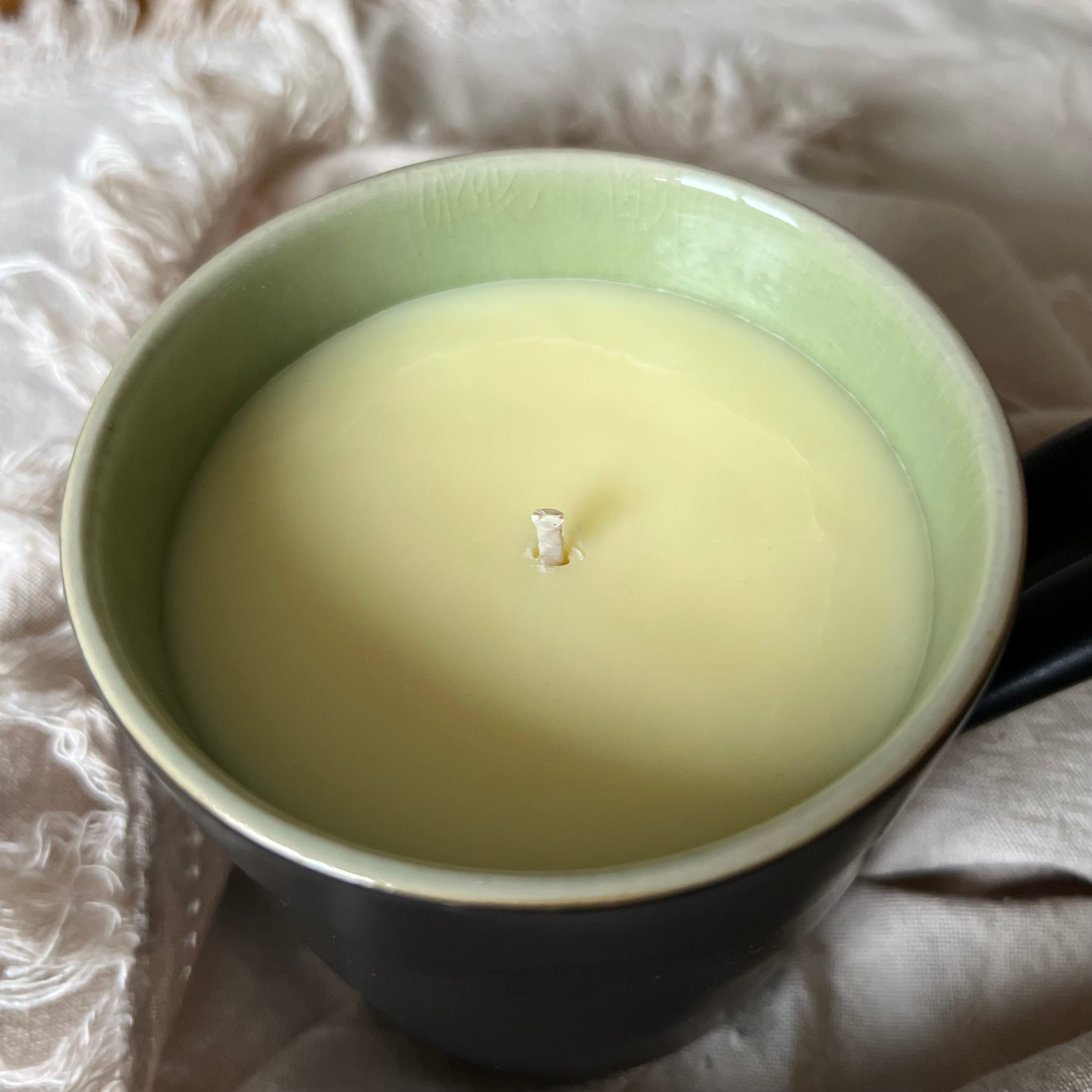 Christmas Fizz Aromatherapy Candle | Coffee Cup Candle